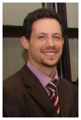 JOSE LUIS DIAZ CABALLERO, ganador del II Premio de Art�culos Monogr�ficos que en esta ocasi�n versaba, igualmente, sobre �El turno de oficio: vocaci�n o negocio� del GAJ Madrid