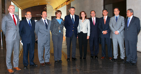 Asociaci�n Europea de Arbitraje (Aeade) y el Centro de Arbitraje y Conciliaci�n de la C�mara de Comercio de Bogot� (CCB)