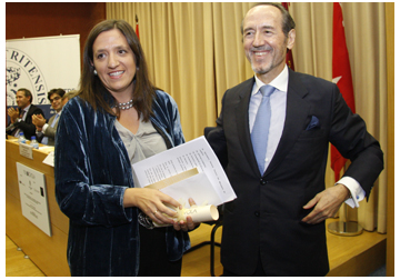 Isabel Gozalo gana el IV Premio Scevola de Investigaci�n Jur�dica para J�venes Abogados