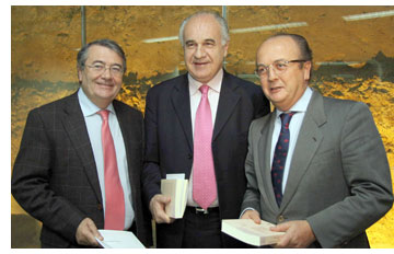 Integraci�n de la poblaci�n inmigrante en el marco europeo, estatal y auton�mico espa�ol, coordinado por Rosario Tur Ausina