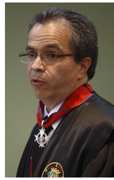 El abogado de Hispajuris Javier L�pez recibe la Cruz de San Raimundo de Pe�afort