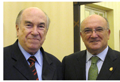 Carlos Carnicer reelegido vicepresidente de la Uni�n Mundial de las Profesiones Liberales