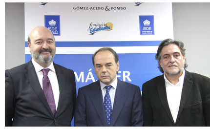 Foto LAWYERPRESS: Manuel Mart�n, director del programa acad�mico de G�mez Acebo & Pombo, Jorge Pint�, presidente de ISDE, Pepu Hern�ndez
