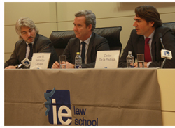 Las retribuciones variables ganan en peso en la retribuci�n de los abogados