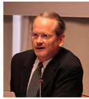 Lawrence Lessig ha afirmado en el marco del Digital Law World Congress, celebrado en el ICAB, que los derechos de autor deben entenderse como una manera 'de compensar al autor por el da�o'