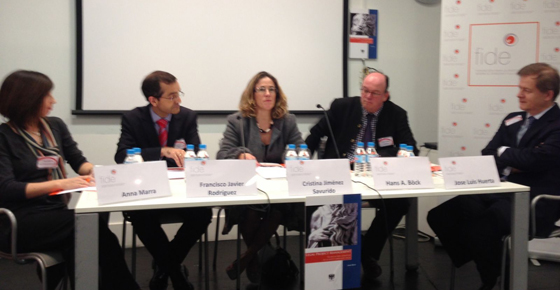 presentaci�n de Legal Project Managenement (LPM) , obra escrita por la joven abogada italiana Anna Marra, editado por la Editorial Rasche