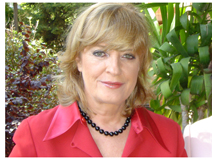 Inmaculada Gonz�lez de Lera, magistrada de lo social : �Por desgracia la visi�n pr�ctica y m�s simple de la mujer a�n no est� incorporada a nuestra justicia de forma habitual�