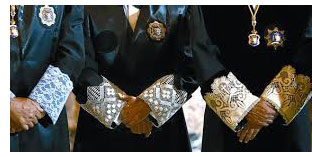 El Gobierno mejora los permisos de jueces y fiscales aunque sigue sin buscar soluciones al colapso de los juzgados