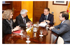 El decano del ICAB se re�ne con la Comisi�n de Justicia para denunciar los agravios a los ciudadanos que conlleva el anteproyecto de Ley de Justicia Gratuita