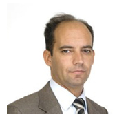 Julio Rocafull Rodr�guez Socio de AGM ABOGADOS