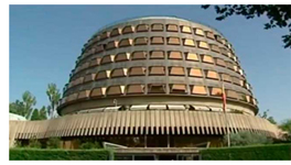 El Constitucional ampara a una mujer que solicita la nulidad de la subasta de una plaza de garaje