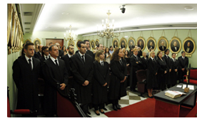 El Colegio de Abogados de Granada da la bienvenida a 40 nuevos letrados