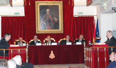 Andr�s de la Oliva toma posesi�n de la plaza de n�mero de la Real Academia de Jurisprudencia y Legislaci�n