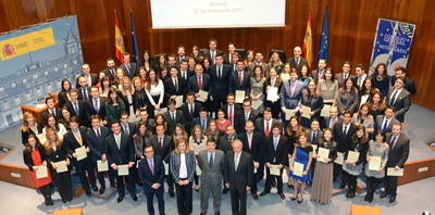 La nueva promoci�n de notarios roza la paridad