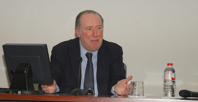 Gay de Li�bana: �Cuanto m�s corrupto es un pa�s, m�s leyes hay�