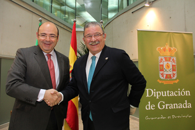 El Colegio de Abogados de Granada y la Diputaci�n renuevan el convenio de la Oficina de Intermediaci�n Hipotecaria