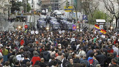 CGAE y CEAJ, contrarias  a la Ley de Seguridad Ciudadana que crea un estado policial y fomenta devoluciones en caliente