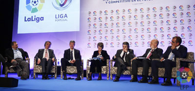 Clubes y expertos jurídicos debaten sobre los fondos de inversión en el fútbol profesional (TPO)