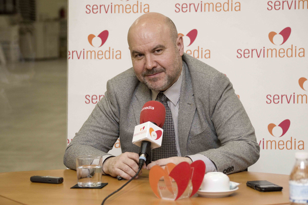 Luis Cayo Pérez Bueno