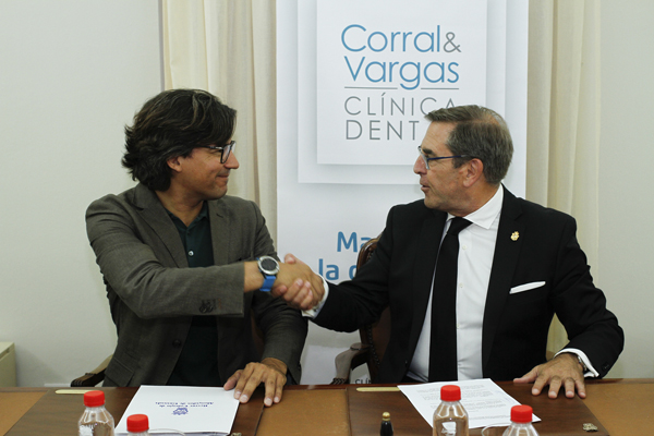 Colegio de Abogados de Granada y la clínica dental Corral&Vargas