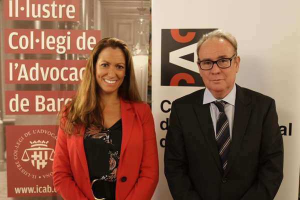 el presidente del CAC, Roger Loppacher, y la decana del ICAB, Mª Eugènia Gay