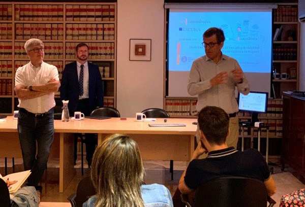 Escura e Inforesidencias.com