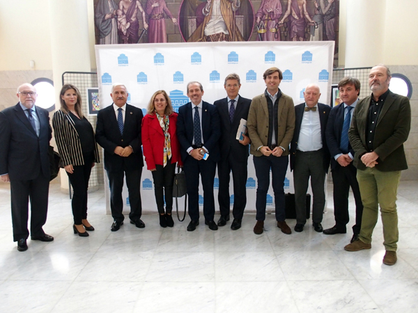 Colegio de Abogados de Málaga el libro ‘Cataluña vista desde fuera’
