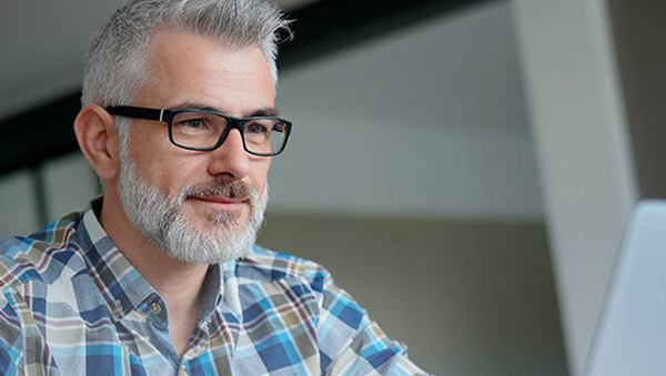 UNIR contratar profesores universitarios