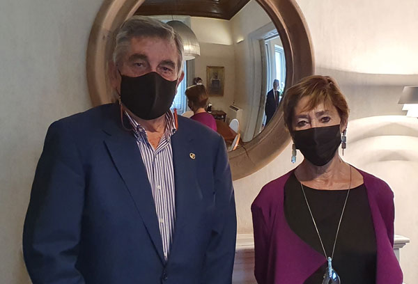 Juan Manuel Martínez Gómez y Victoria Ortega