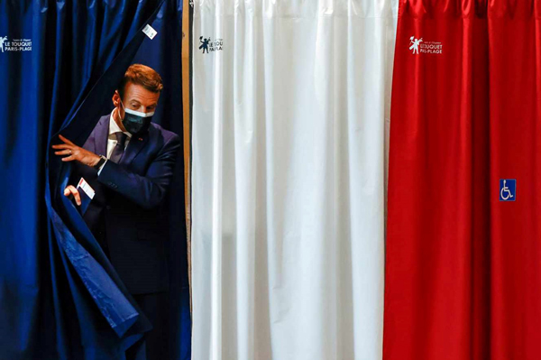 El presidente vota en Touquet-Paris-Plage (Altos de Francia), el 20 junio 2021. Christian Hartmann / Reuters