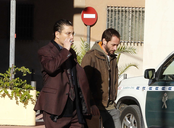 pardo geijo acudiendo a la comandancia con el hijo de uno de los principales acusados