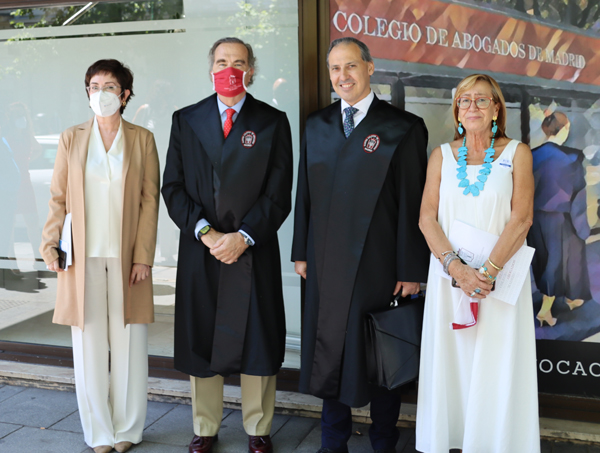 Begoña Castro, José María Alonso, Eugenio Ribón y Lola Fernández