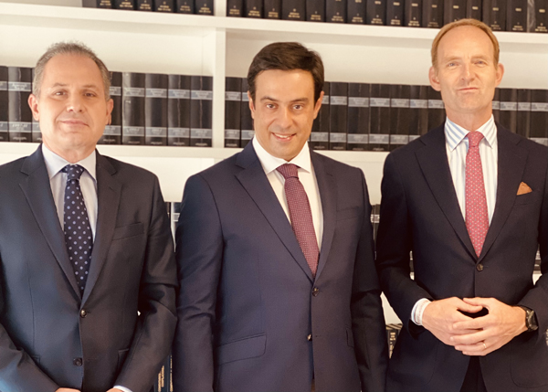 Antonio Pedrajas, Socio director Abdón Pedrajas Littler, David Carvalho, Socio coordinador Abdón Pedrajas Littler Portugal, y Stephan Swinkels: Global Partner Littler