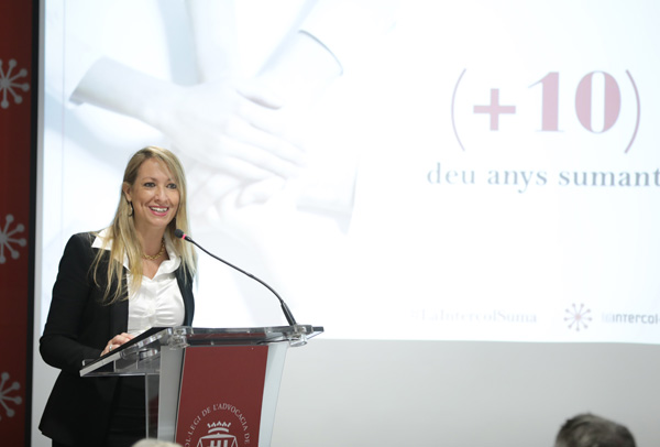 Mª Eugènia Gay, presidenta de la Associació Intercol·legial y decana del ICAB