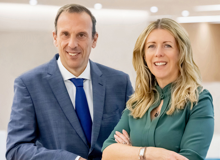 George Paleokrassas y Lindsey Keeble