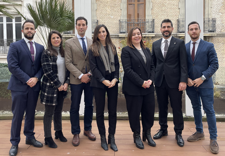 Agrupación de Jóvenes Abogados de Zaragoza