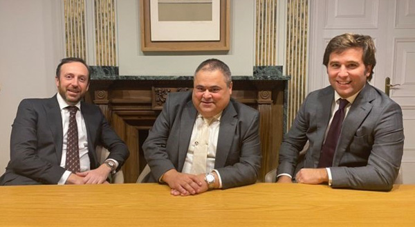 Miguel Cases, Claudi Rossell y Ernesto Lacambra.