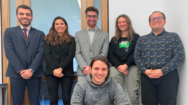 Equipo de estudiantes de la Universitat Pompeu Fabra