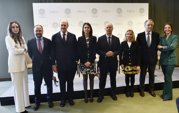 Foto de familia del coloquio ‘La pena del telediario’