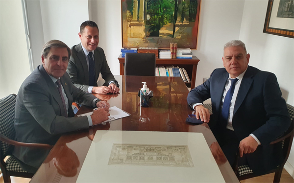 ICA Granada y Caja Rural