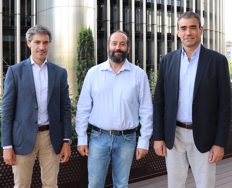 Fernando Jiménez, responsable de Auren startups 360; Adrián Martínez, CEO de tQuity y pedro Trucharte, coordinador general de tQuity