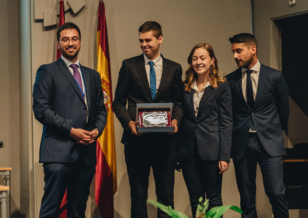 El equipo ganador de la Universidad de Alcalá de Henares