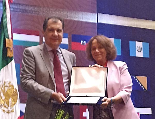 Juan Carlos Martínez Ortega y Ana Isabel Busto Caballero