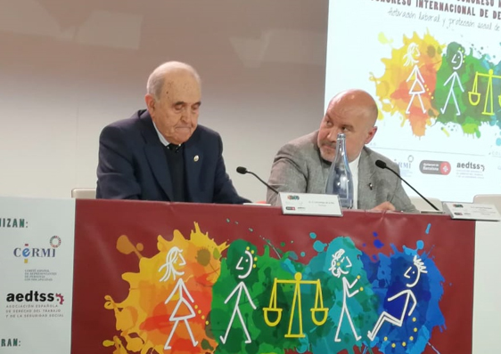 Luis Enrique de la Villa Gil y Luis Cayo