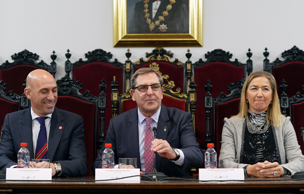 Luis Rubiales, Leandro Cabrera y María Asunción Torres López