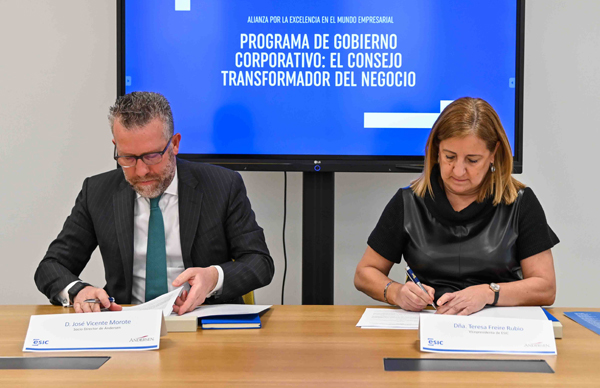 José Vicente Morote, Socio Directos de Andersen en España, y María Teresa Freire, Vicepresidenta de ESIC