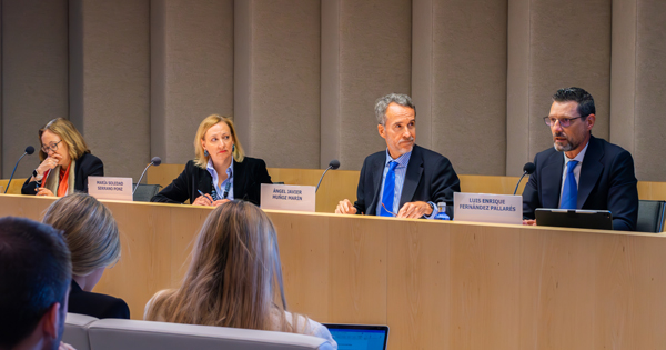 Aula de Debate Pérez-Llorca/ICADE en Derecho Laboral