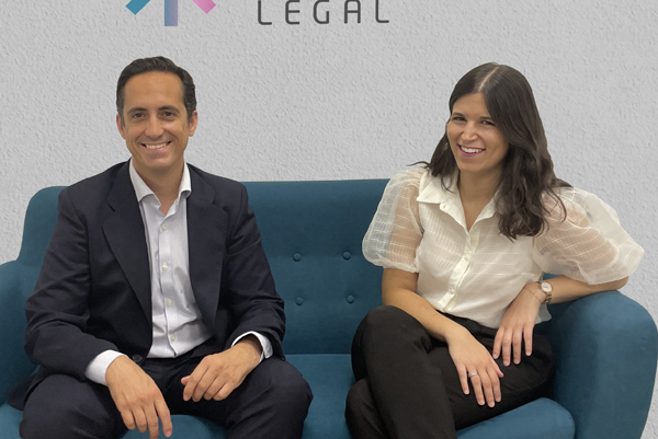 Sergio Román Alonso y Carmen López Lizán