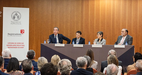 Registradores y Universitat de València