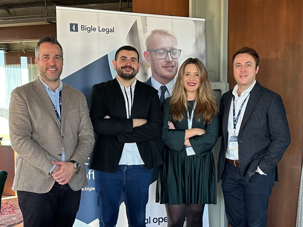 Alejandro Esteve de Miguel, Víctor González, Isabel Sirvent y Sergio Esteve de Miguel